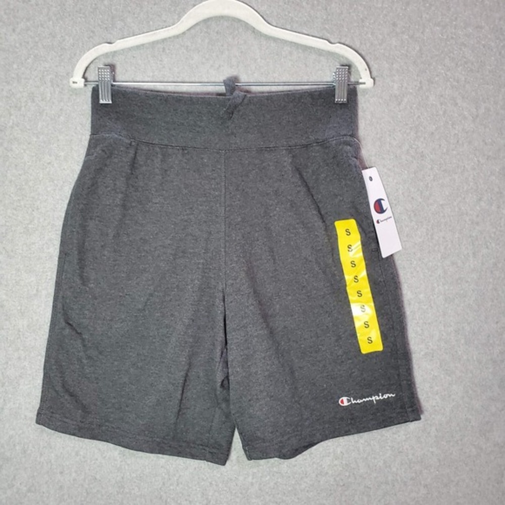 Champion Men Activewear Shorts Small Gray Sweats Pockets High Rise 9" Inseam NWT